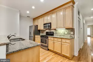 1903 Green St, Philadelphia, PA 19130 - Photo 11
