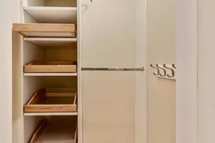 1903 Green St, Philadelphia, PA 19130 - Photo 11