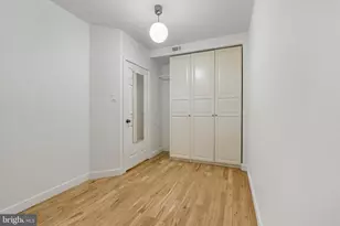 530 S 15th St, Philadelphia, PA 19146 - Photo 13