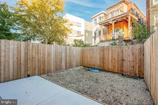 2017 N College Ave, Philadelphia, PA 19121 - Photo 15