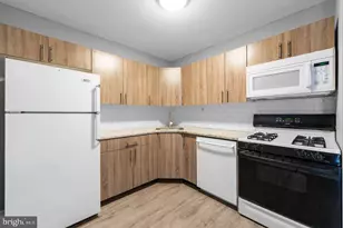 9926 Haldeman Ave Unit, Philadelphia, PA 19115 - Photo 11