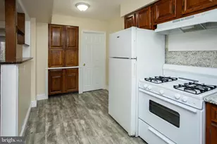6911 Oxford Ave, Philadelphia, PA 19111 - Photo 5