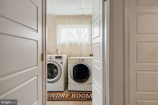 9344 Academy Rd, Philadelphia, PA 19114 - Photo 15