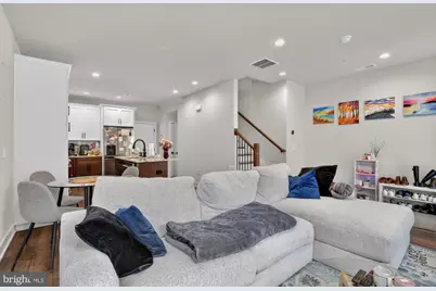 3100 Parkview Walk #210, Philadelphia, PA 19125 - Photo 3
