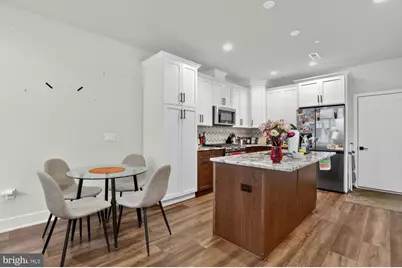 3100 Parkview Walk #210, Philadelphia, PA 19125 - Photo 7