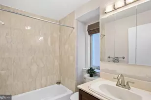 719 S Philip St, Philadelphia, PA 19147 - Photo 5