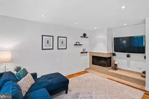 719 S Philip St, Philadelphia, PA 19147 - Photo 13