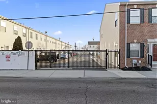 2529 Pickwick St, Philadelphia, PA 19134 - Photo 35