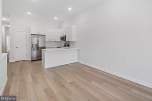 1932 N 6th St, Philadelphia, PA 19122 - Photo 9