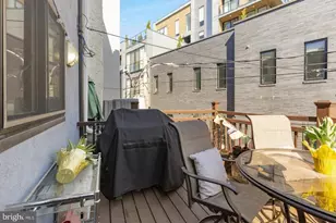 221 W Girard Ave, Philadelphia, PA 19123 - Photo 11