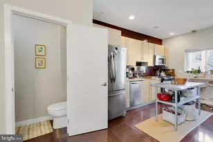 221 W Girard Ave, Philadelphia, PA 19123 - Photo 7