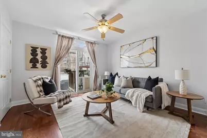 2001 Carpenter Street #B, Philadelphia, PA 19146 - Photo 11