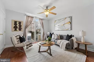 2001 Carpenter St, Philadelphia, PA 19146 - Photo 11