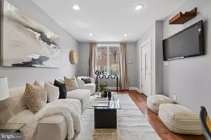 2001 Carpenter St, Philadelphia, PA 19146 - Photo 3