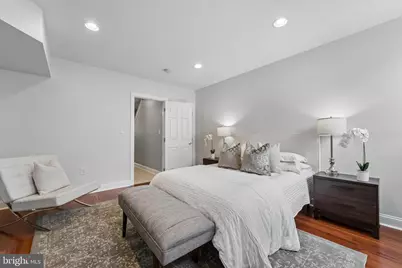 2001 Carpenter Street #B, Philadelphia, PA 19146 - Photo 17