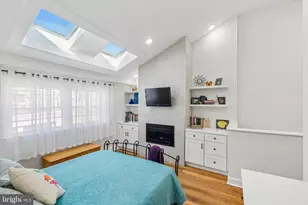 2047 Waverly St, Philadelphia, PA 19146 - Photo 27