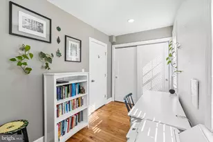 2047 Waverly St, Philadelphia, PA 19146 - Photo 19