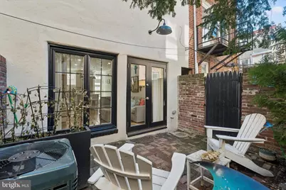 2047 Waverly Street, Philadelphia, PA 19146 - Photo 33