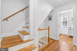 2047 Waverly St, Philadelphia, PA 19146 - Photo 13