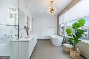 622 S 7th St, Philadelphia, PA 19147 - Photo 49