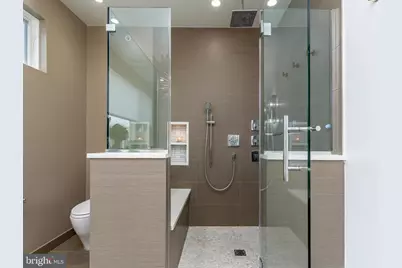 622 S 7th Street, Philadelphia, PA 19147 - Photo 51