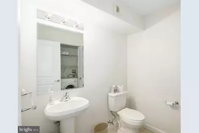 901 N Penn Street #R903, Philadelphia, PA 19123 - Photo 7