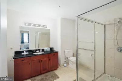 901 N Penn Street #R903, Philadelphia, PA 19123 - Photo 9