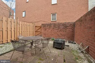 1 Queen St, Philadelphia, PA 19147 - Photo 23