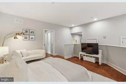 23 S 23rd Street #2A, Philadelphia, PA 19103 - Photo 3