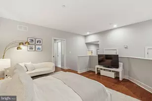 23 S 23rd St, Philadelphia, PA 19103 - Photo 3