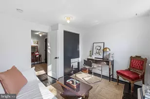 742 S 6th St, Philadelphia, PA 19147 - Photo 21