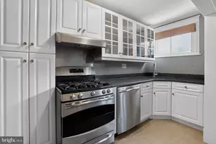 3456 W Queen Ln, Philadelphia, PA 19129 - Photo 17