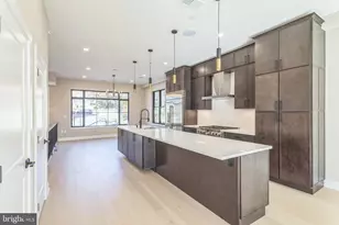 202 Kalos St, Philadelphia, PA 19128 - Photo 15