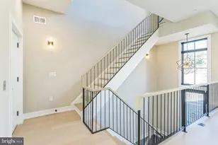 202 Kalos St, Philadelphia, PA 19128 - Photo 17