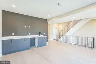 202 Kalos St, Philadelphia, PA 19128 - Photo 35
