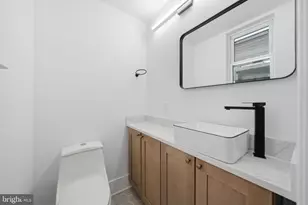 713 N 3rd St, Philadelphia, PA 19123 - Photo 27