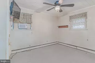 8422 Strahle Terrace, Philadelphia, PA 19111 - Photo 17