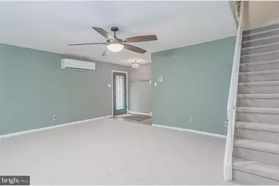 8422 Strahle Terrace, Philadelphia, PA 19111 - Photo 3