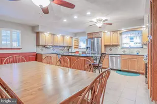 8422 Strahle Terrace, Philadelphia, PA 19111 - Photo 7