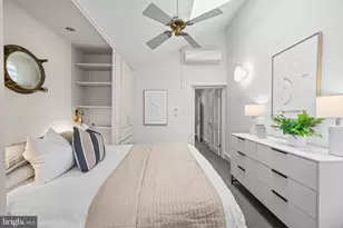 2222 Locust St, Philadelphia, PA 19103 - Photo 25