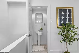 2222 Locust St, Philadelphia, PA 19103 - Photo 39