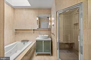 2222 Locust St, Philadelphia, PA 19103 - Photo 27