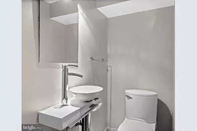 2222 Locust Street, Philadelphia, PA 19103 - Photo 43