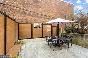 751 N 26th St, Philadelphia, PA 19130 - Photo 15