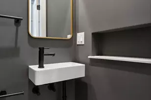 1233 N Myrtlewood St, Philadelphia, PA 19121 - Photo 11