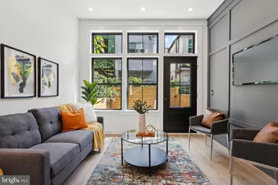 1233 N Myrtlewood Street, Philadelphia, PA 19121 - Photo 7