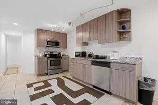 1011 N Orianna St, Philadelphia, PA 19123 - Photo 9