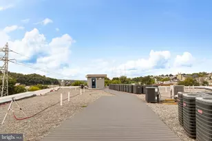 5102 Rochelle Ave, Philadelphia, PA 19128 - Photo 11