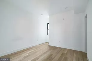 930 N 2nd St, Philadelphia, PA 19123 - Photo 13