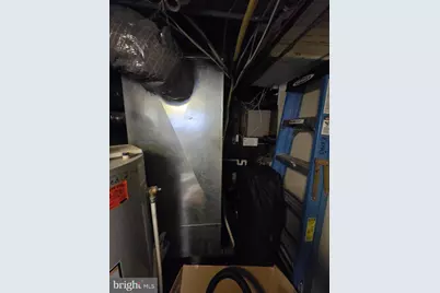 2109 S 9th Street, Philadelphia, PA 19148 - Photo 5